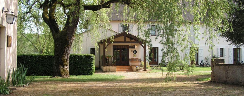 Hotel Du Parc Thonac 외부 사진